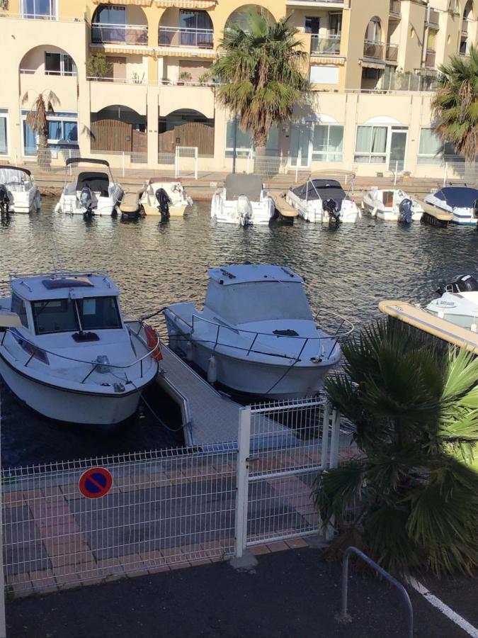 Studio moderne classe 2 dans marina proche mer et etang - lit wifi fibre et parking privé Sète Exterior foto